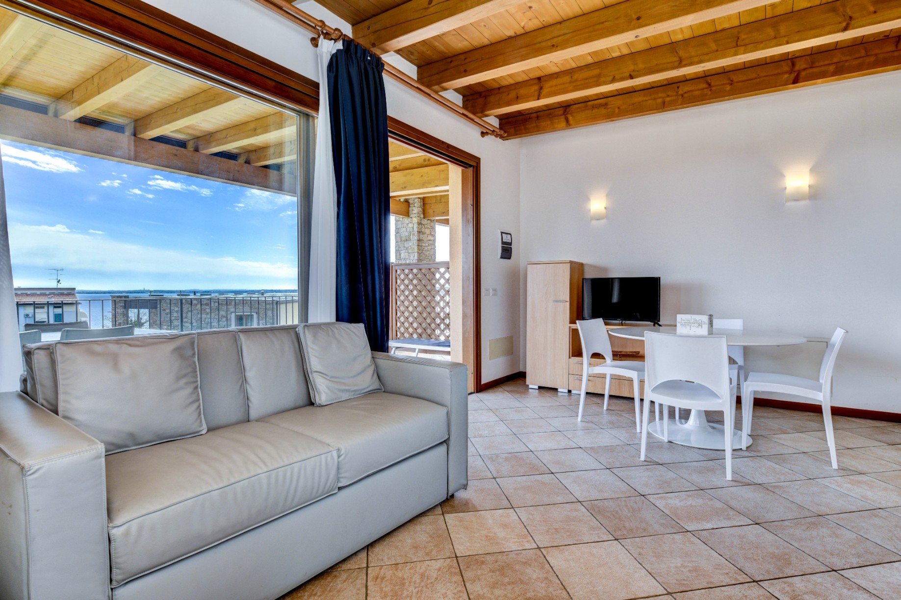 lake garda apartment with 