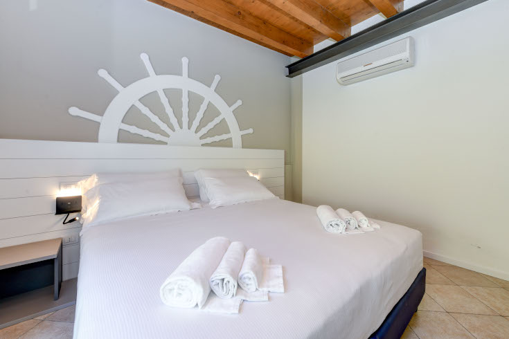 lake garda apartment with 