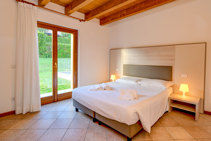 lake garda apartment with 