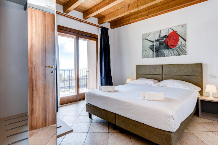 lake garda apartment with 