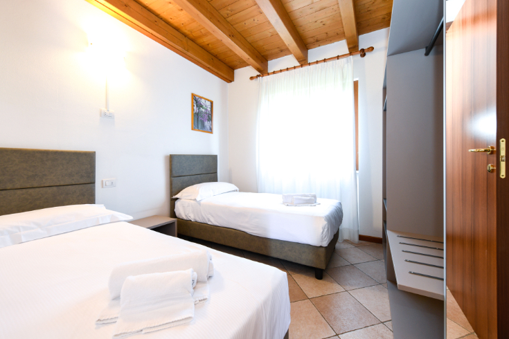lake garda apartment with 