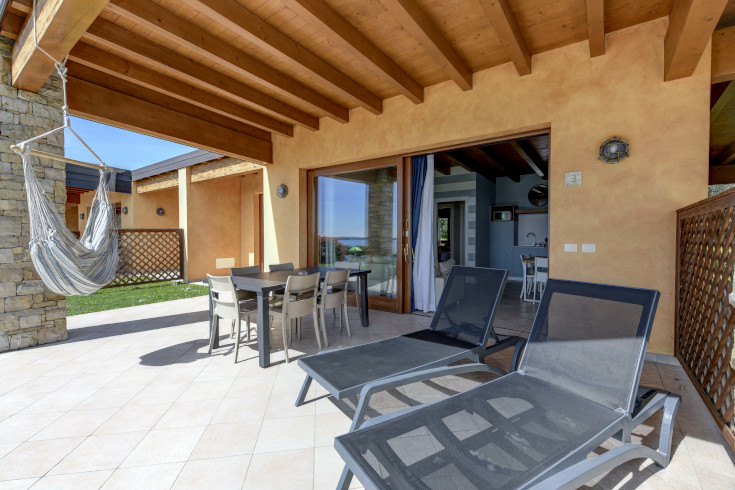 lake garda apartment with 